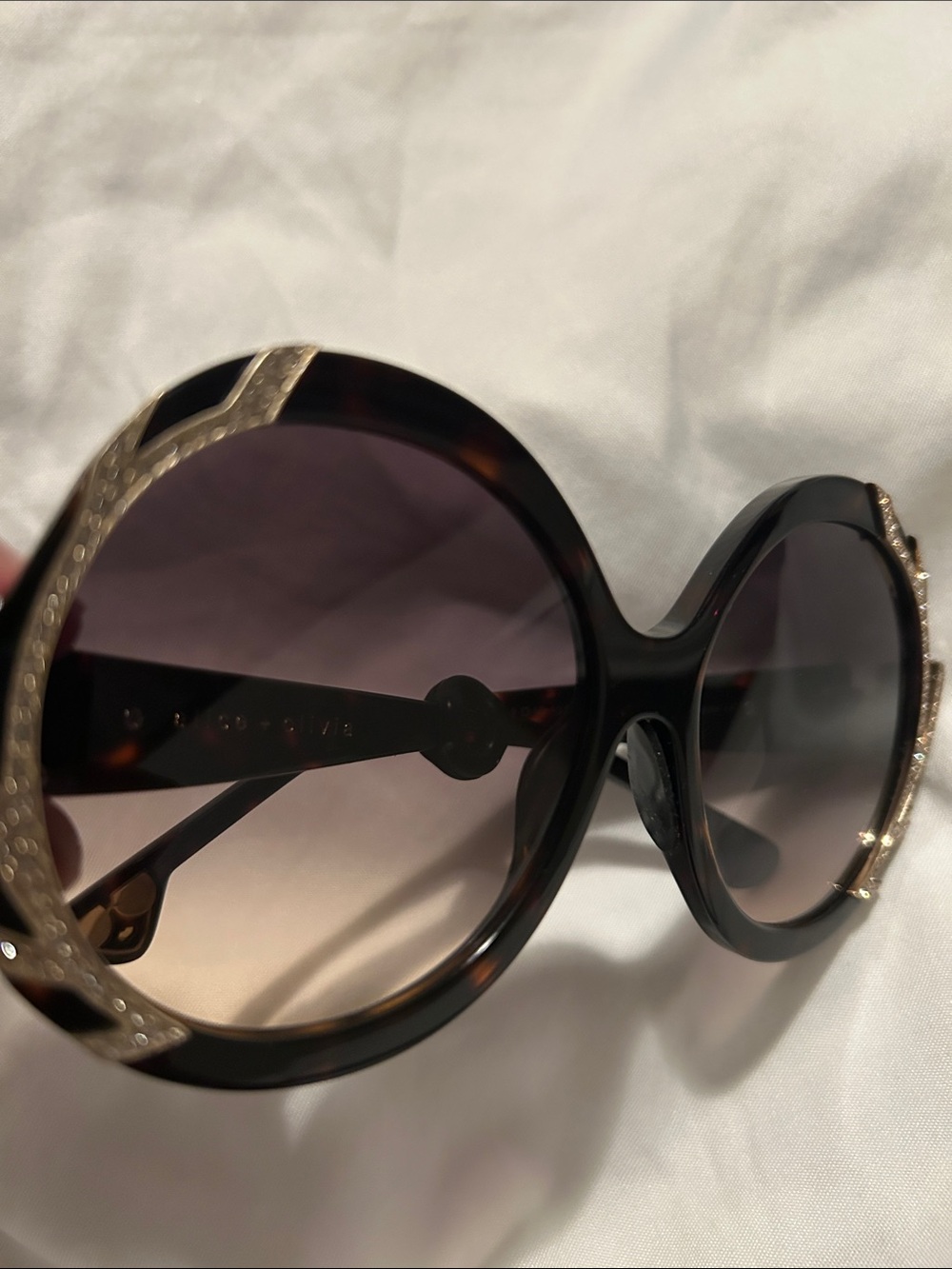 ALICE + OLIVIA Stacey Round Swarovski Sunglasses - Picture 6 of 6